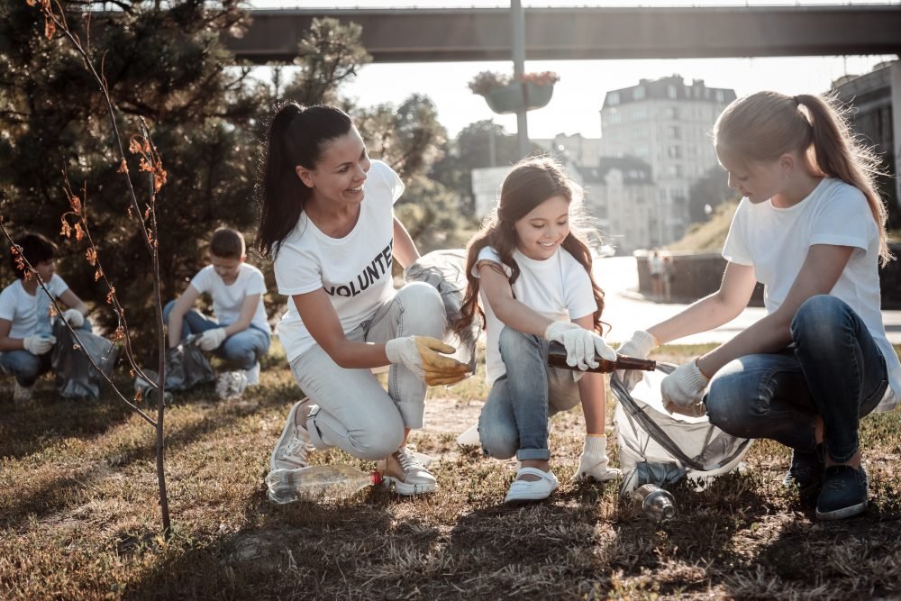 Volunteer With The Locals Travel