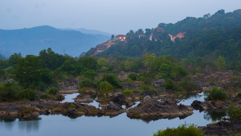 Dry Crown Area Of The Jog Falls From The Bridge